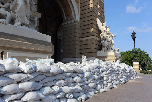 How Do Sandbags Stop Water? Understanding The Science Behind It